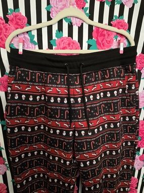 ADTN Holiday Printed Black Sherpa Lined Joggers